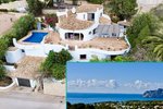 Thumbnail 1 of Villa for sale in Moraira / Spain #59376