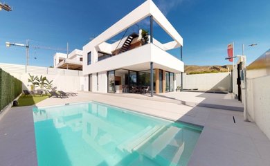 Villa for sale in Finestrat / Spain